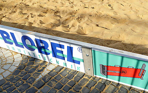 Blobel barriers also help against shifting sand dunes.